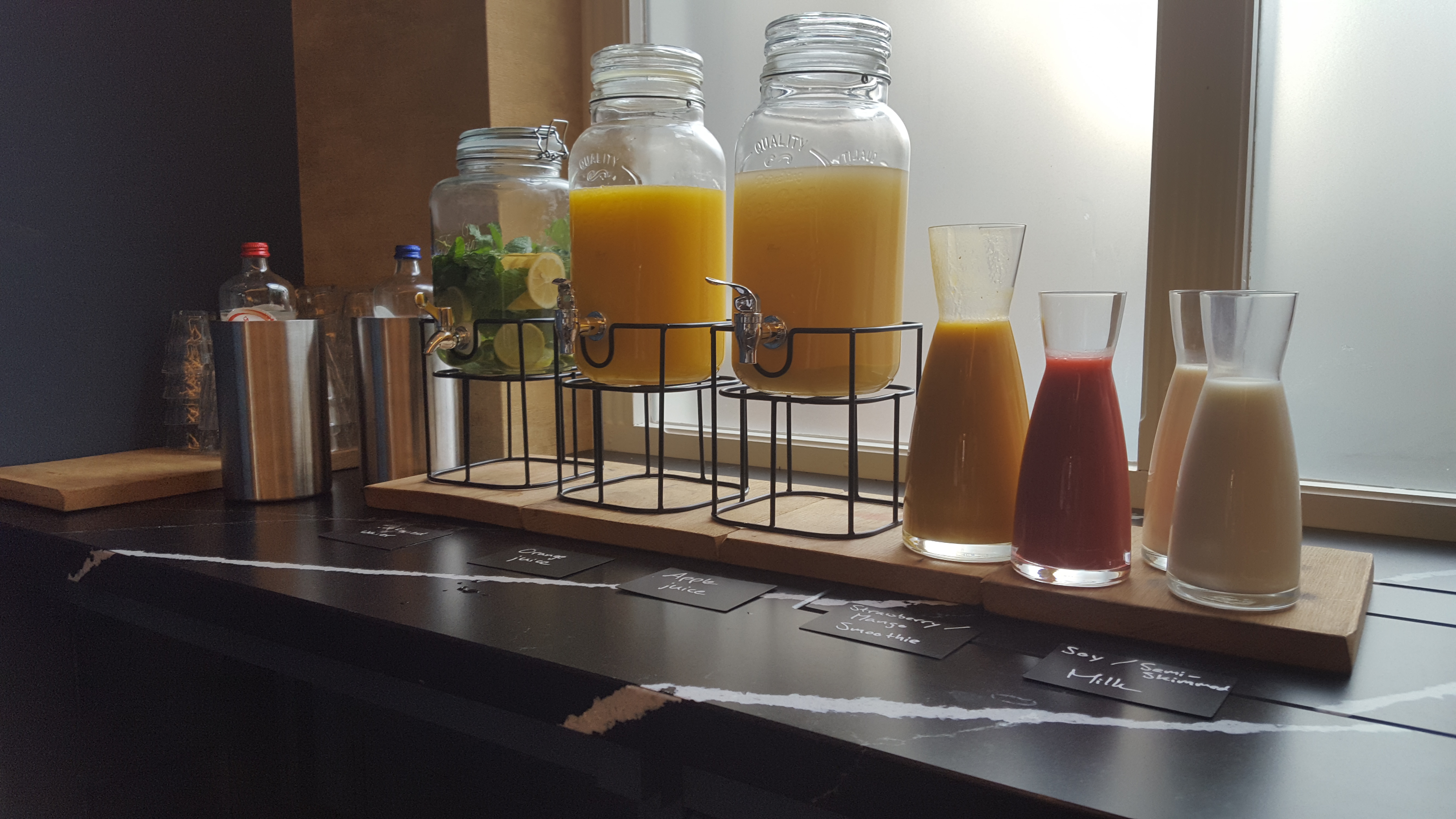 Ontbijtdranken in Indigo hotel